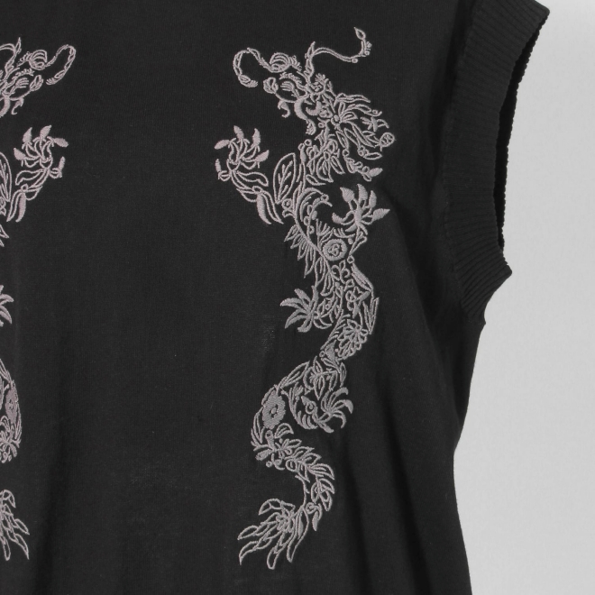 【COMING SOON】Vest with dragon embroidery ニット 詳細画像 ブラック 2
