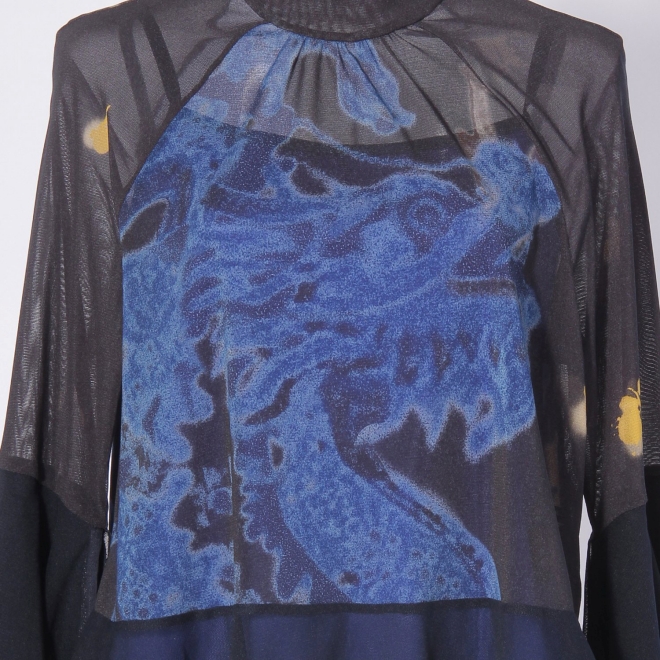 【COMING SOON】【オンライン・一部店舗限定カラー】Kisaragi dragon print ブラウス 詳細画像 ブルー系マルチ 5