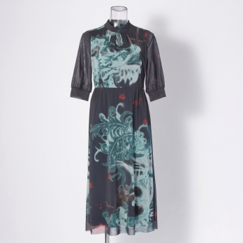 【COMING SOON】【オンライン・一部店舗限定カラー】Kisaragi dragon print ドレス 詳細画像