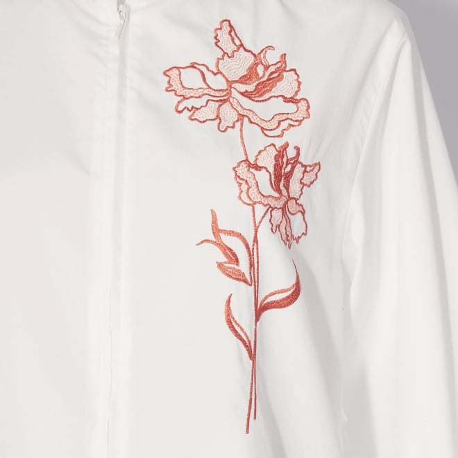 【COMING SOON】Flower embroidery shirt ブラウス 詳細画像 ホワイト 2