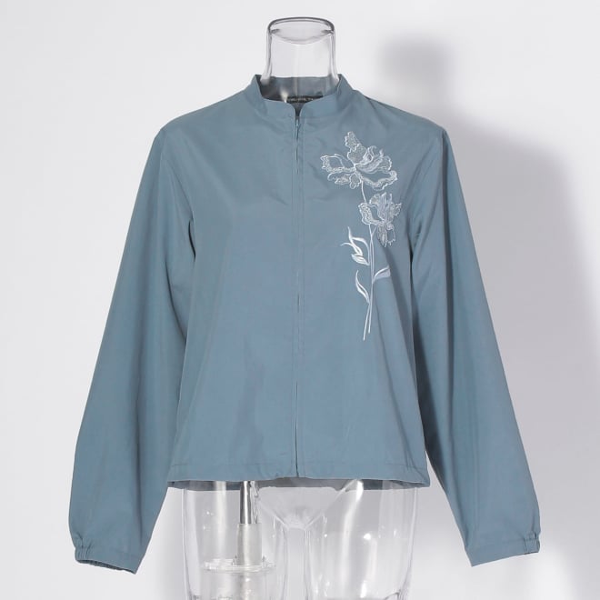 【COMING SOON】Flower embroidery shirt ブラウス 詳細画像 ライトブルー 1