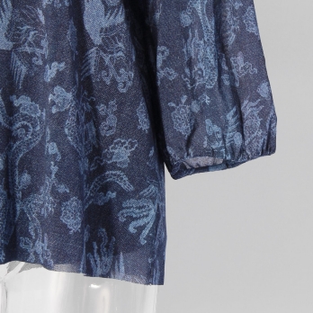 【COMING SOON】Dragon discharge dyed denim print ブラウス 詳細画像