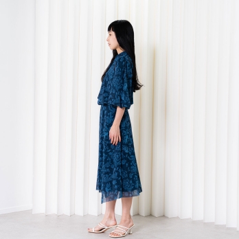 【COMING SOON】Dragon discharge dyed denim print ブラウス 詳細画像