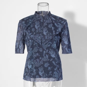 【COMING SOON】Dragon discharge dyed denim print ブラウス 詳細画像