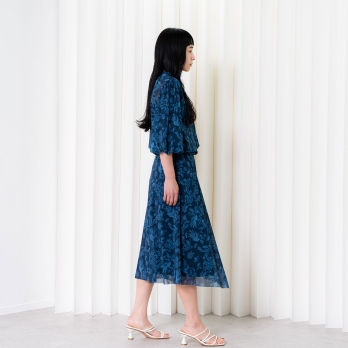 【COMING SOON】Dragon discharge dyed denim print スカート 詳細画像