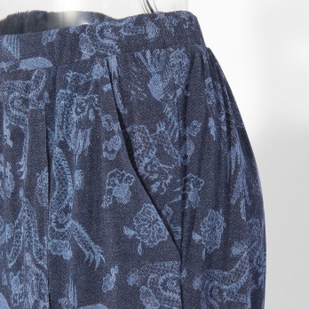 【COMING SOON】Dragon discharge dyed denim print パンツ 詳細画像