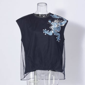 【COMING SOON】tulle overlay dragon print カットソー 詳細画像