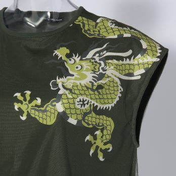 【COMING SOON】tulle overlay dragon print カットソー 詳細画像