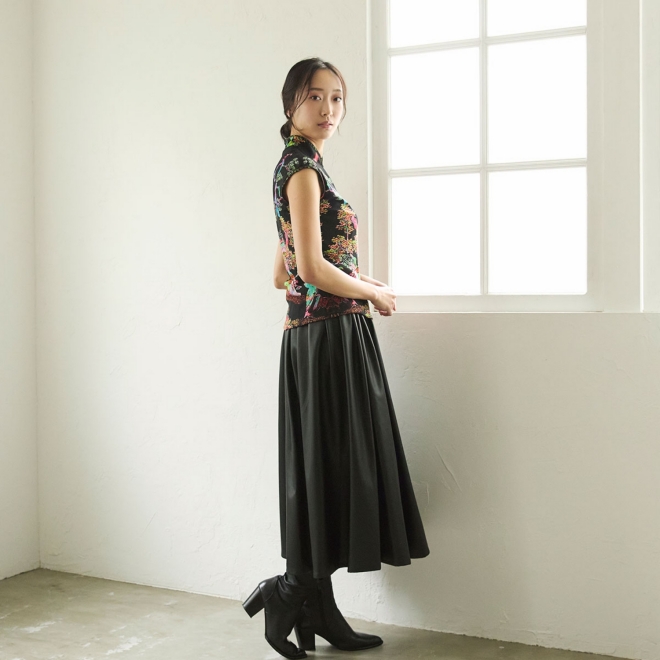 【COMING SOON】Bonsai pearl Inlaid print net ブラウス 詳細画像 黒系マルチ 4