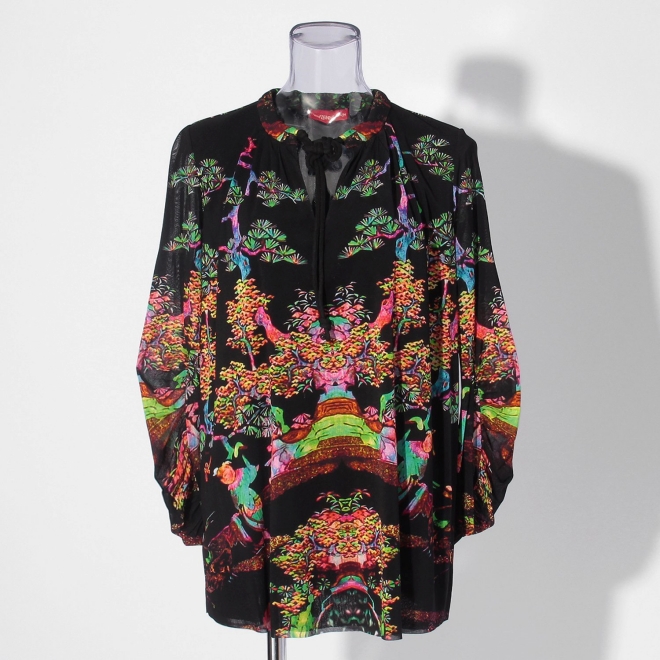 【COMING SOON】Bonsai pearl Inlaid print net ブラウス 詳細画像 黒系マルチ 1