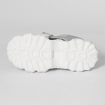 【COMING SOON】〈MASION MAVERICK〉&times;〈RDG〉コラボ スニーカーサンダル 詳細画像